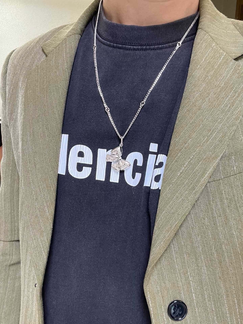 Gvc*1 necklaces